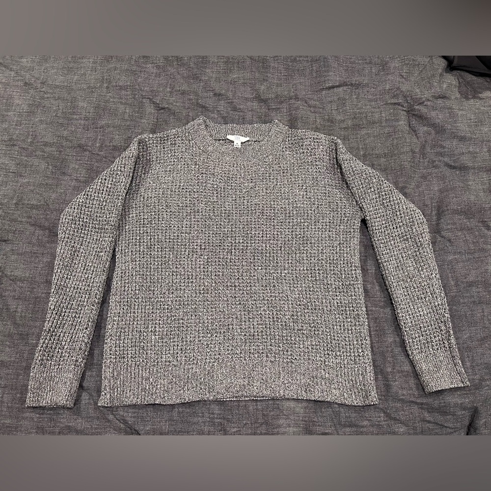 Time and Tru Women’s Charcoal Crewneck Sweater